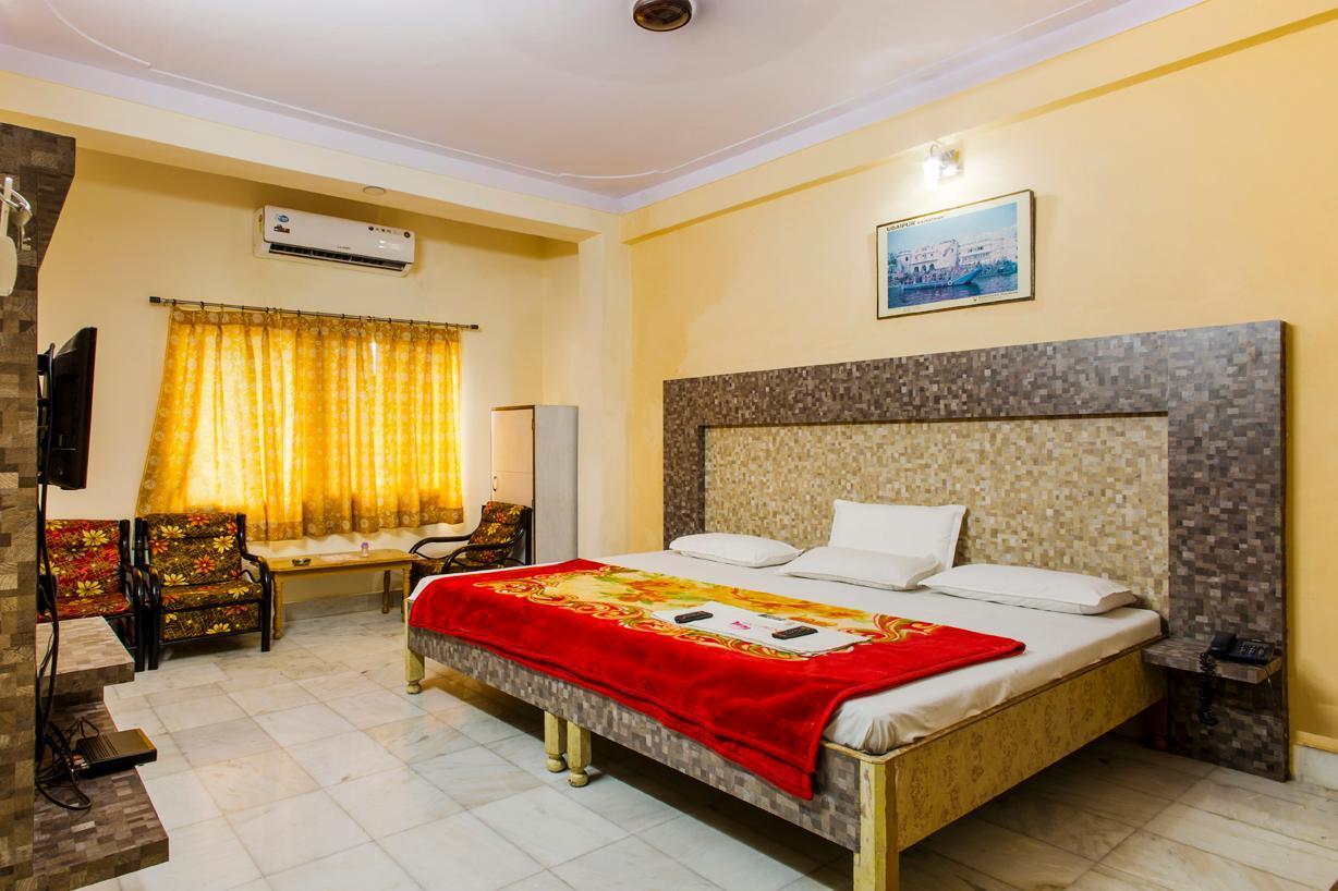 Hotel Sagar Palace Udaipur Bagian luar foto